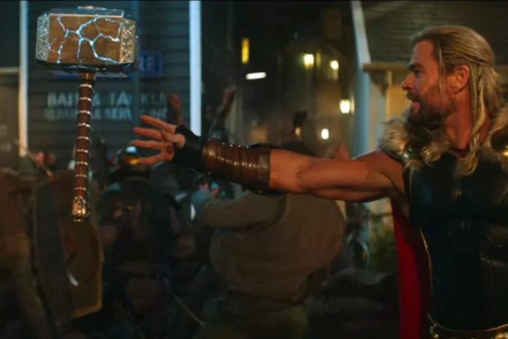  Thor: Love and Thunder Menuju Pendapatan Rp2,17 Triliun di Pekan Pertama