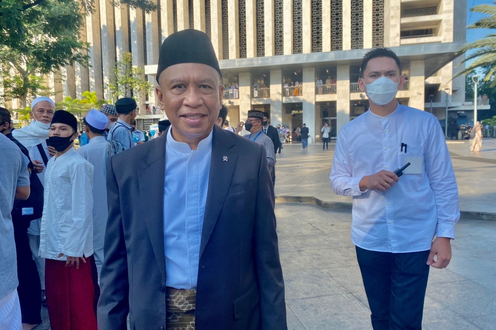 Menteri Pemuda dan Olahraga (Menpora) Zainudin Amali selesai melaksanakan salat Iduladha di Masjid Istiqlal Jakarta, Minggu (10/7/2022)./Bisnis-Akbar Evandio