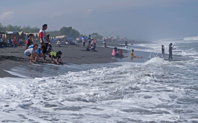  Pesisir Selatan Jawa Diminta Mitigasi Gempa dan Tsunami