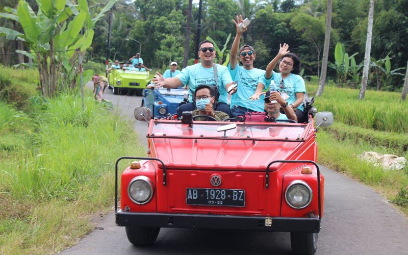  Rekatkan Kedekatan Karyawan, The Sunan Hotel Solo Gelar Kegiatan Wisata Selama Dua Hari