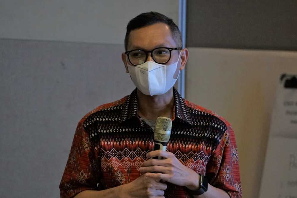 Koordinator Sub Bidang  Informasi Gas Rumah Kaca BMKG Alberth Christian Nahas menyampaikan bahwa penyebab polusi di Jakarta tak hanya emisi kendaraan bermotor tapi juga buangan kawasan industri yang berlokasi di daerah penyangga / Istimewa
