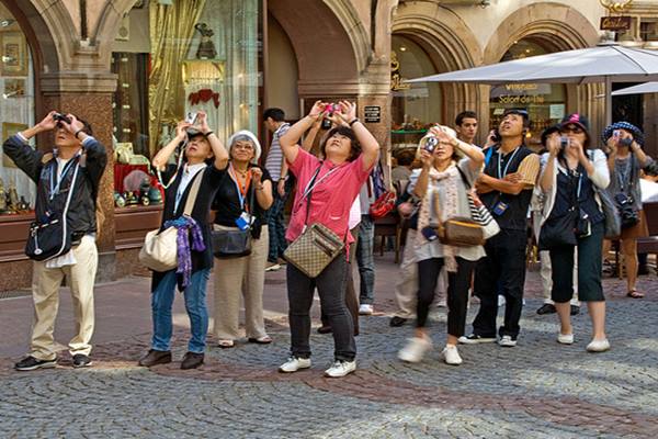 Akses Diperlonggar, Jumlah Wisatawan Asing di Jepang Justru Turun pada Juni