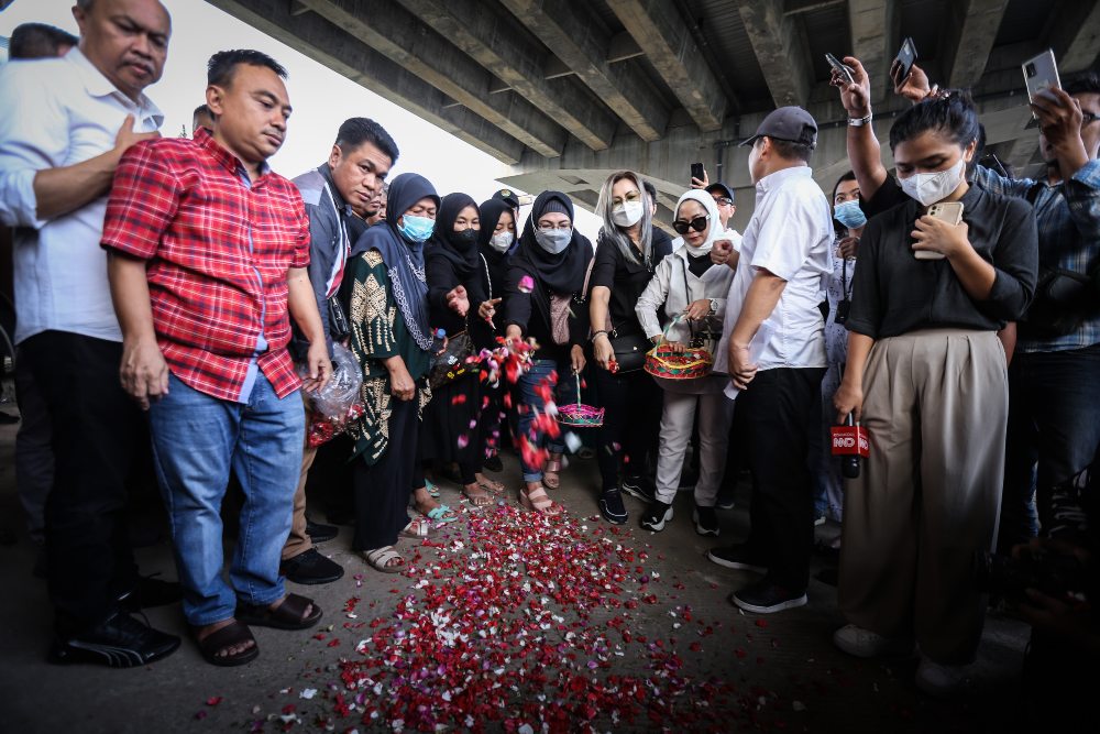 Kronologi Lengkap Kecelakaan Maut Truk Pertamina Di Cibubur