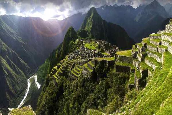 Machu Picchu di Peru/machupicchu.com