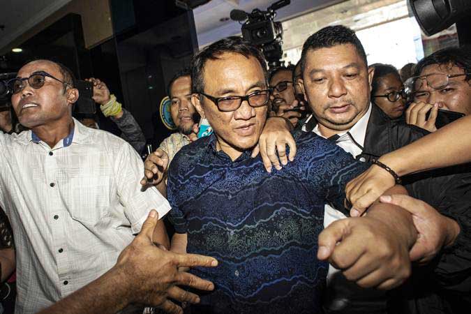Politikus Demokrat Andi Arief Kembalikan Uang Rp50 Juta ke KPK