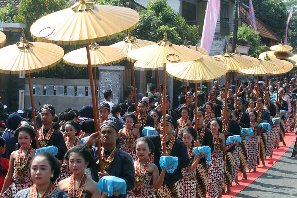  Sakralnya Kirab Ritual Agung Jayabaya di Kawasan Petilasan Raja Sri Aji Jayabaya