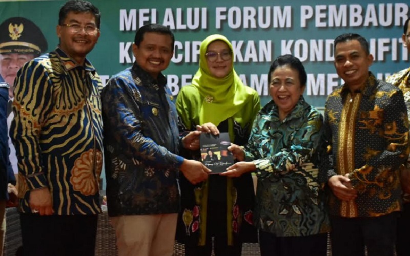  Pulang ke Daerah Kelahiran, Ceu Popong Apresiasi Kemajuan Sumedang Dipimpin Dony-Erwan