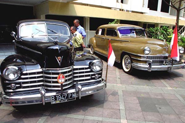 Istana Kepresidenan menggelar pameran arsip dan mobil Presiden di Sarinaha, Jakarta, menjelang perayaan HUT ke-77 Indonesia. Koleksi mobil Presiden RI pertama Soekarno/www.mobil-klasikantik.com