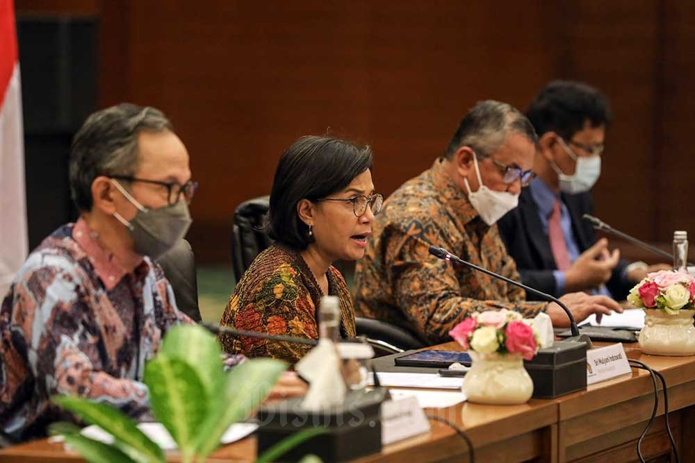  Ramuan Sri Mulyani, Bos BI, dan OJK Tangkal Ancaman Resesi AS dan Stagflasi