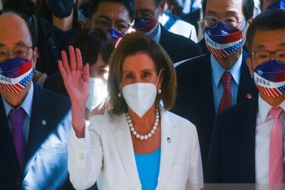  China Balas Kunjungan Pelosi ke Taiwan dengan Sejumlah Sanksi