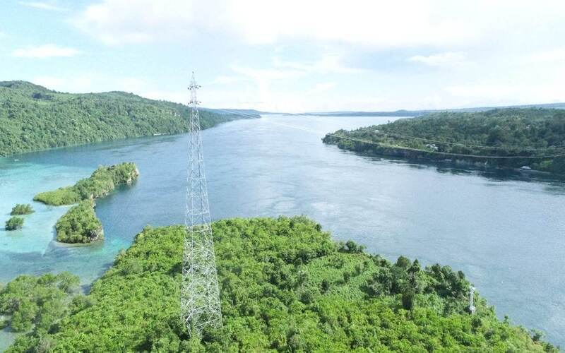  PLN Bangun Transmisi Antar Pulau Pertama di Sulawesi