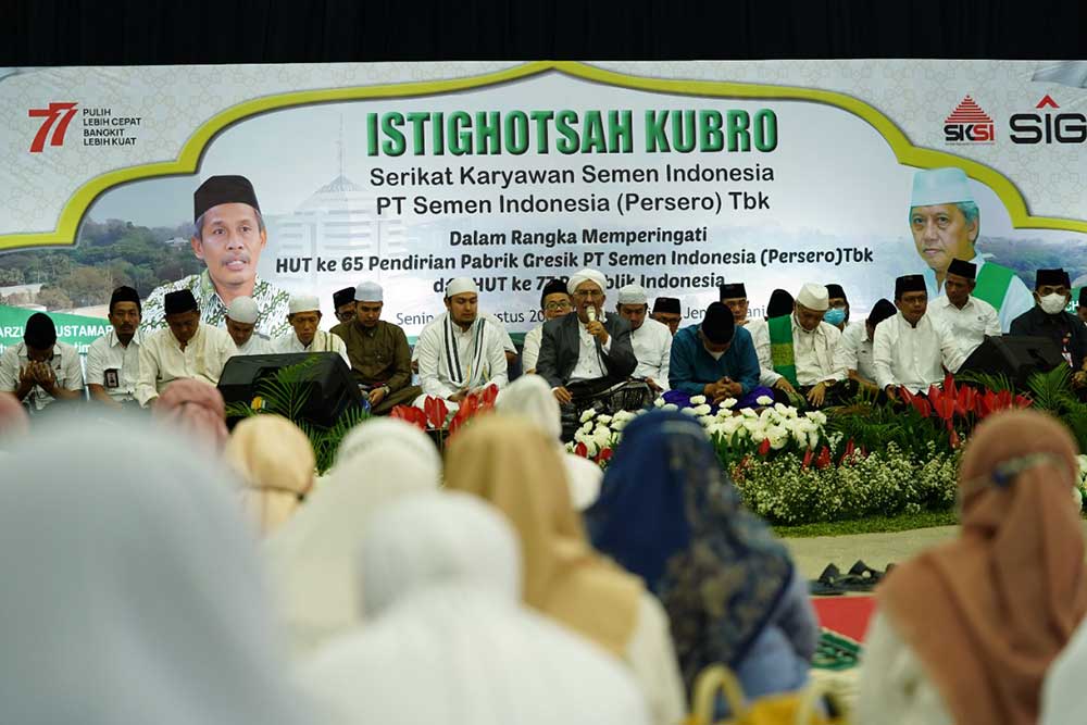  SIG Resmikan Bantuan Pembangunan TPQ dan Renovasi Masjid Manba’ul Ulum di Kabupaten Gresik