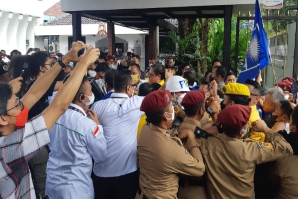  Makna Golkar, PAN dan PPP Daftar Serentak Calon Peserta Pemilu 2024 ke KPU