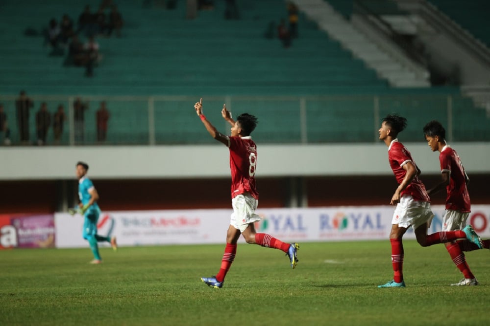 Para orang tua pemain timnas U-16 Indonesia diundang menonton final Piala AFF U-16 2022/PSSI