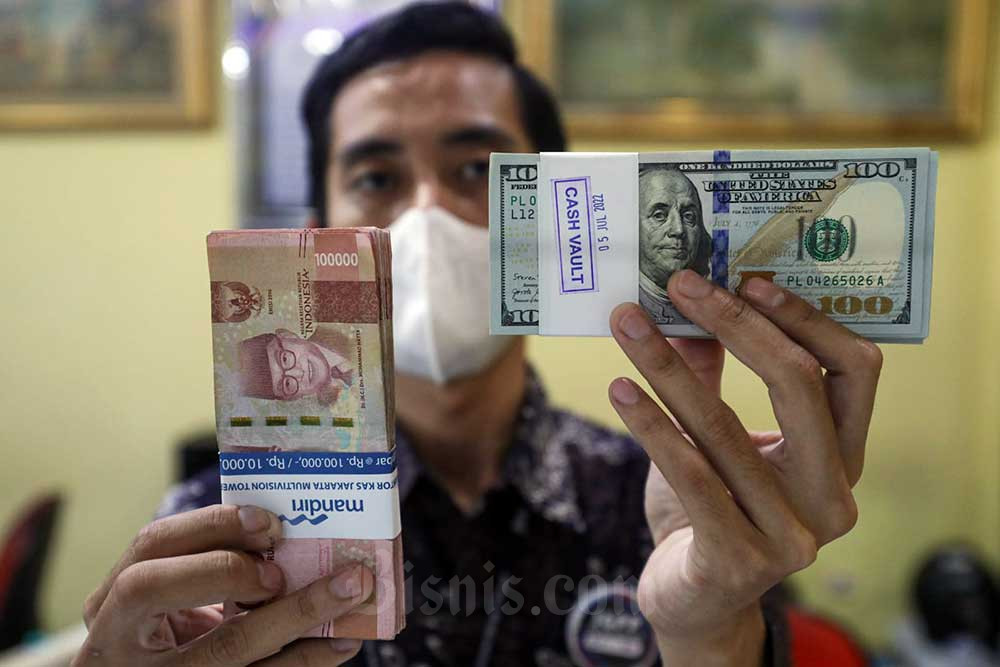  Rupiah Ditutup Lesu Rp14.838 per Dolar AS, Yen Jepang Paling Boncos