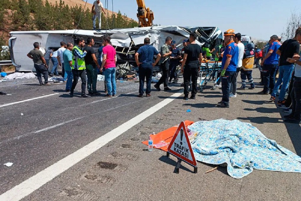  Turki: 2 Kecelakaan Maut Tewaskan 32 Orang dan 51 Luka-luka