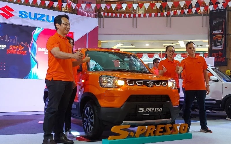 Suzuki SBT Pekanbaru Riau resmi meluncurkan city car terbaru S-Presso, dan ditargetkan penjualannya mencapai 50 unit. /Istimewa