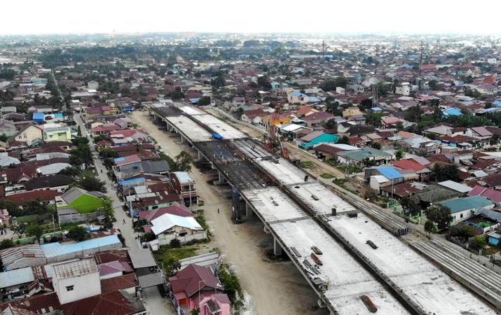 Foto udara pembangunan jalan tol ruas Medan-Binjai yang merupakan bagian dari Tol Trans Sumatra di Deli Serdang, Sumatra Utara, Rabu (6/3/2019)./Bisnis-Abdullah Azzam 