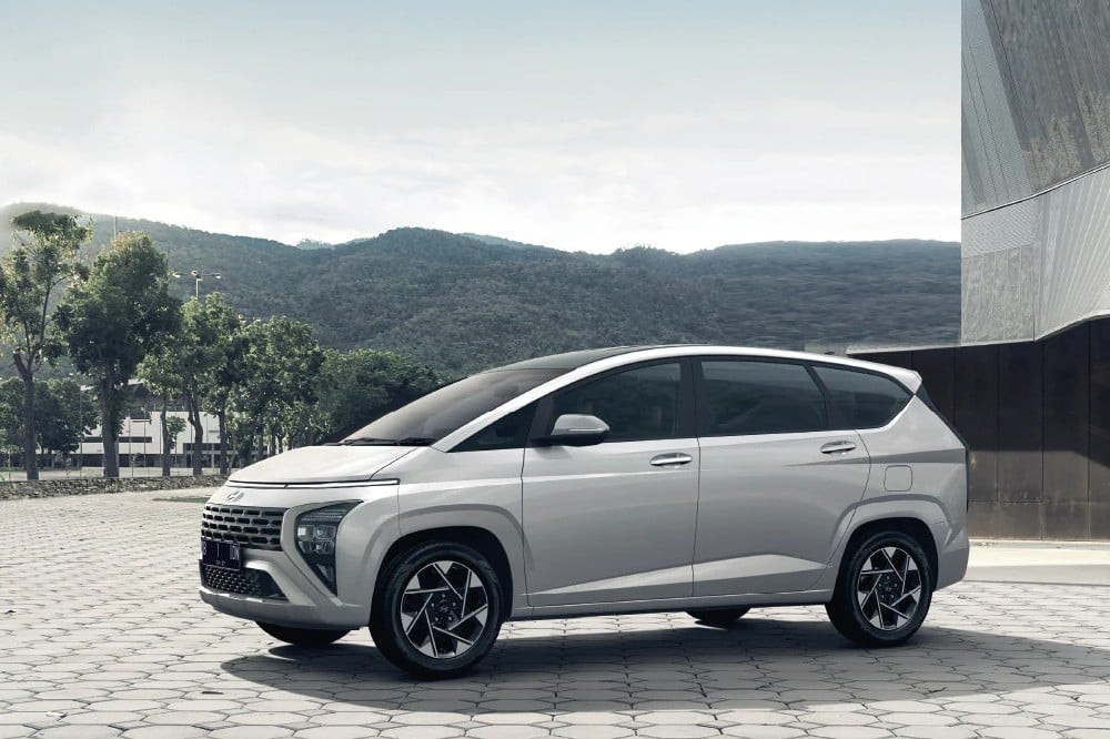  Mobil Terlaris di GIIAS 2022: Stargazer Menguntit Xpander
