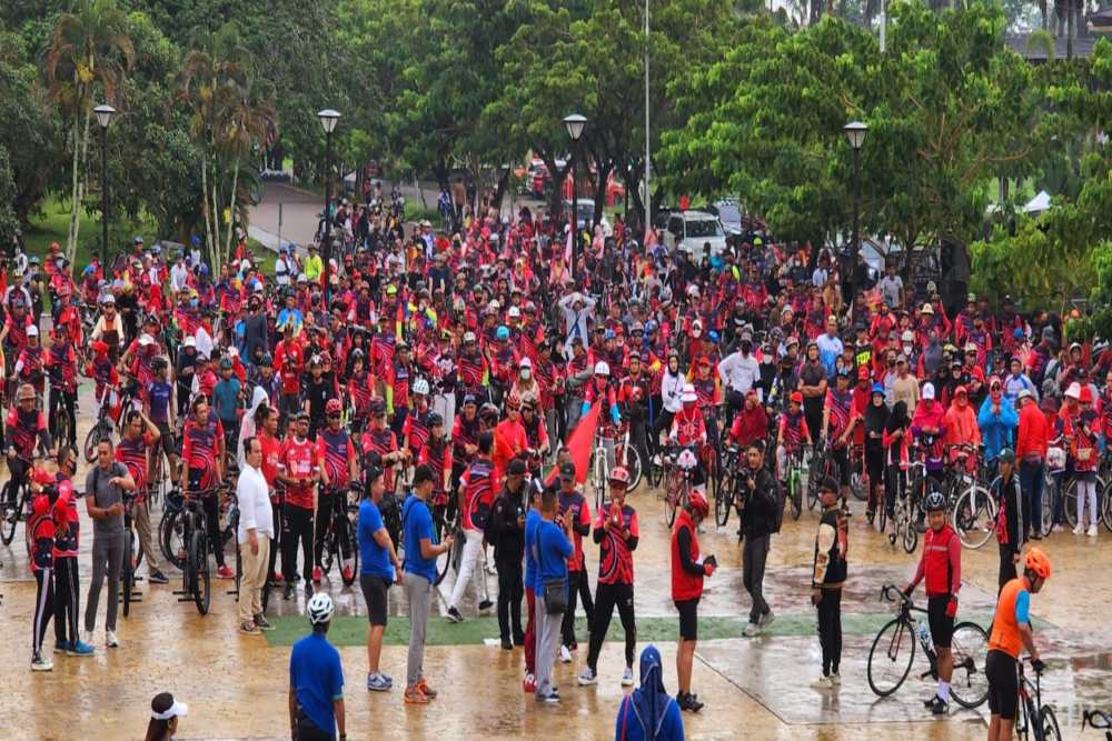  PDIP Gelar Banteng Gowes Kemerdekaan di Pontianak