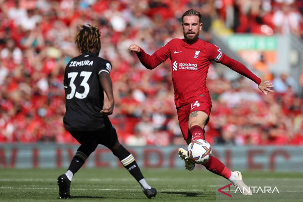  Hasil Liga Inggris: Duo Manchester Raih Poin Penuh, Liverpool Menang Besar