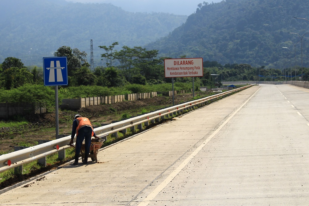  Hutama Karya Dorong Pemprov Sumbar Tuntaskan Pembebasan Lahan Seksi I Padang-Sicincin