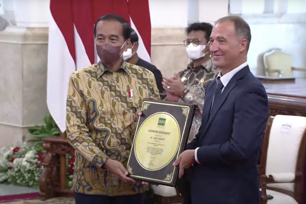  Terungkap! Plakat Swasembada Beras IRRI untuk Jokowi Dibuat oleh Kementan