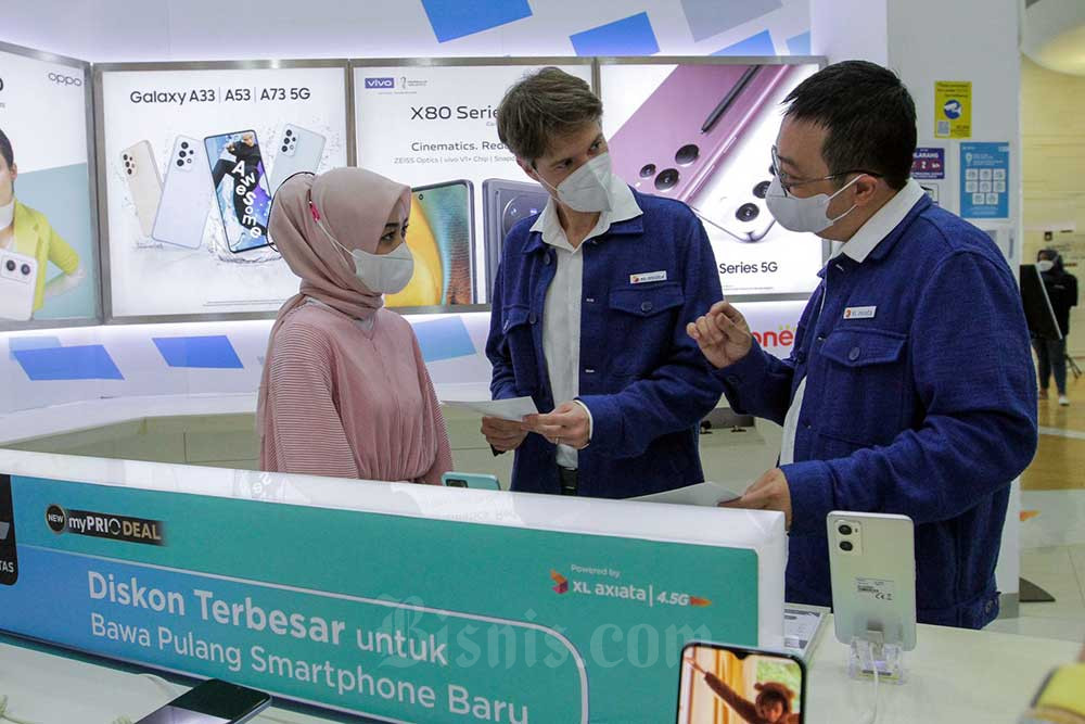  PT XL Axiata Tbk. Memperkuat Customer Experience Initiatives Untuk Pelanggan