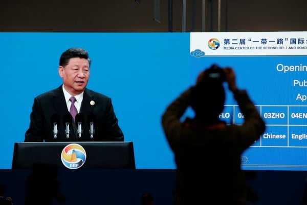  Presiden Xi Perintahkan Penyelamatan Maksimal Korban Gempa Sinchuan China