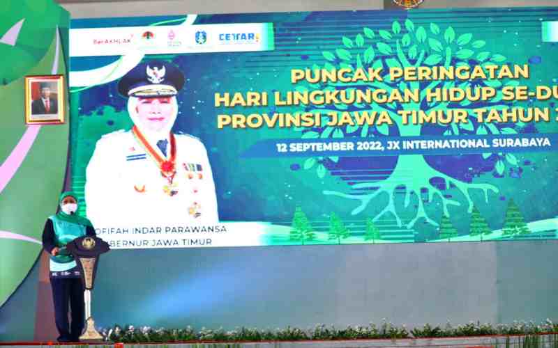  Pemprov Jatim & Tujuh Pemda Teken MoU Pengelolaan Sampah Regional