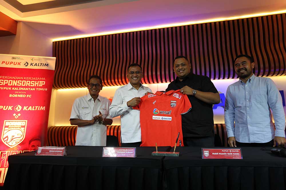  PKT Secara Resmi Menjadi Salah Satu Sponsor Tim Sepak Bola Borneo FC di Liga 1