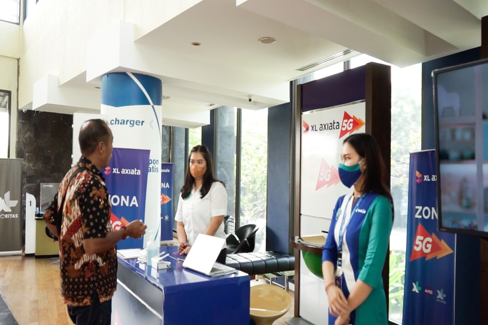  Penjualan XL Axiata di Tingkat Ritel Mulai Meningkat