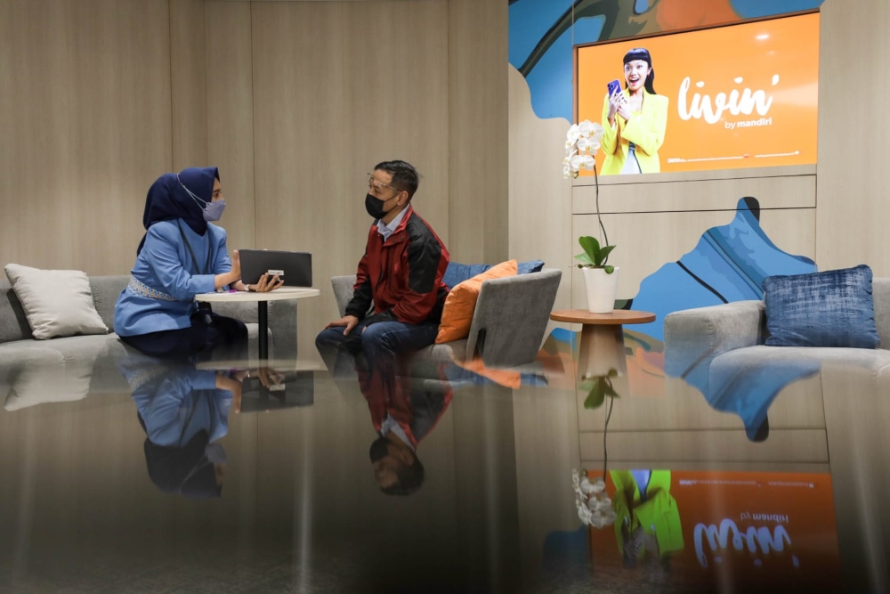  Jelajah BUMN 2022: Smart Branch Bank Mandiri Diakui Mudahkan Transaksi Nasabah