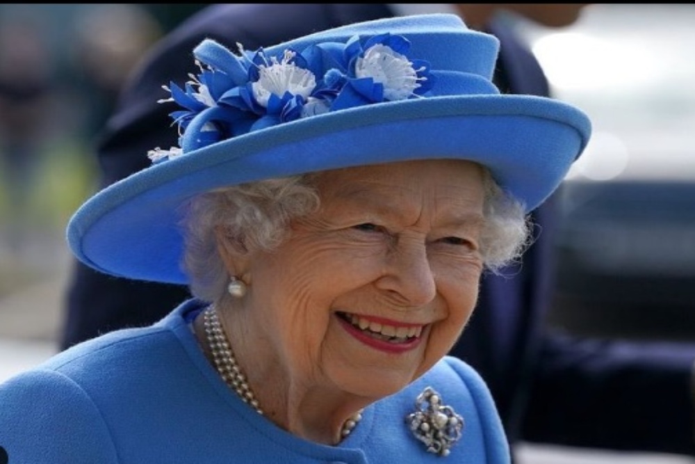 Intip Warisan Ratu Elizabeth II untuk Raja Charles III, Angsa hingga Koleksi Kerajaan