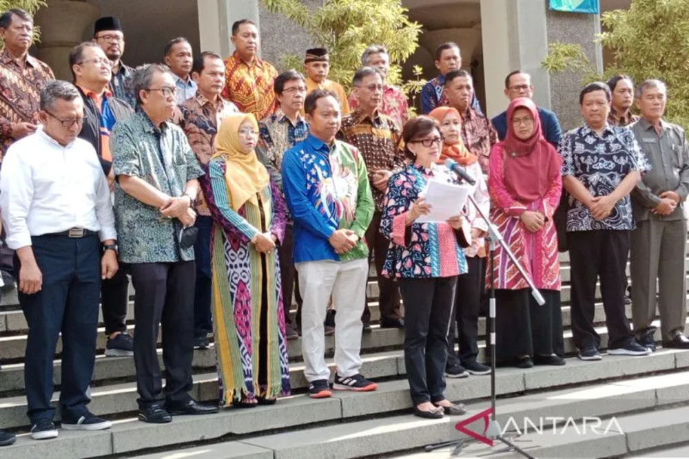  Elite Sibuk Manuver Politik Menuju 2024, Ini Seruan 32 Rektor