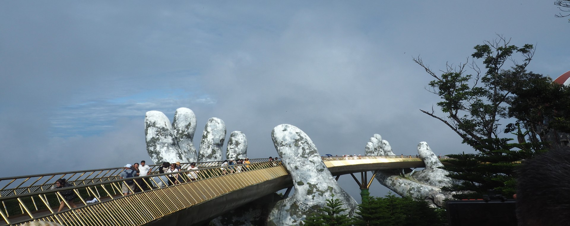  Jelajah Pesona Da Nang, Kota Paling Layak Huni di Vietnam