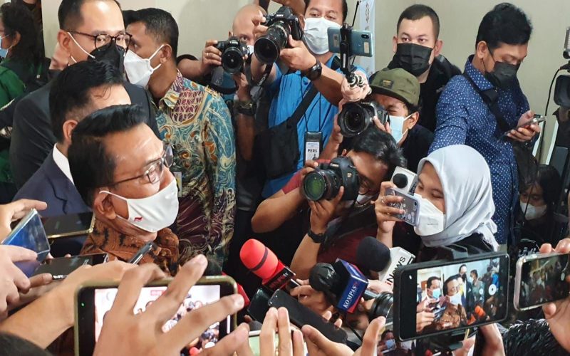  AHY Sindir Jokowi Gunting Pita, Moeldoko: Kenapa Dibanding-Bandingkan?