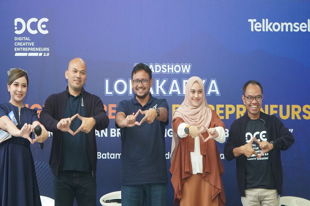  Telkomsel Dukung UMKM Naik Kelas dan Go Digital Lewat DCE