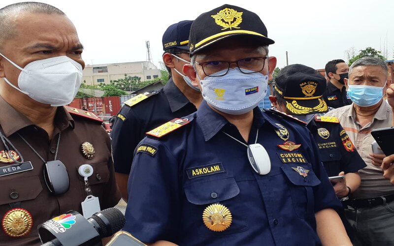  Bea Cukai Tindak Aksi Penyelundupan Rokok Impor Ilegal di Batam