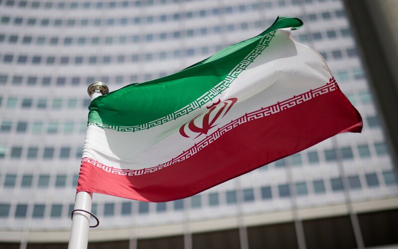 Bendera Iran/Bloomberg