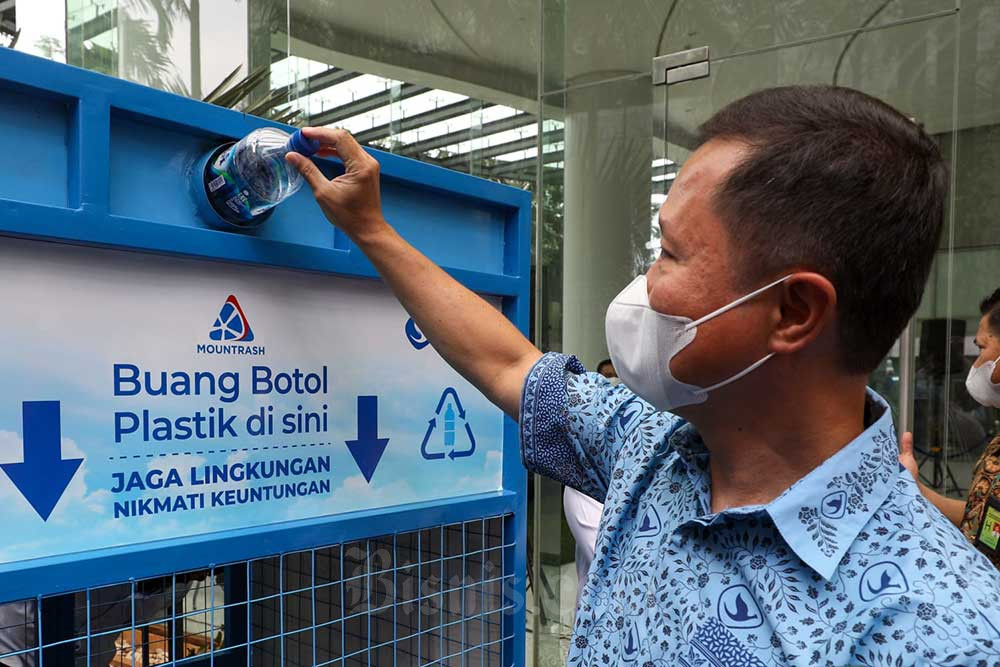  PT Blue Bird Tbk. Dukung Pengelolaan Sampah