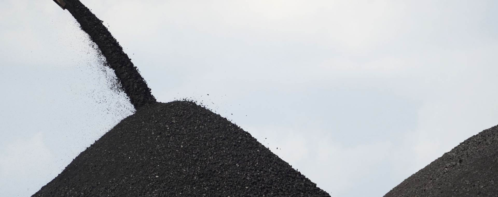 Ilustrasi tambang batu bara. 
