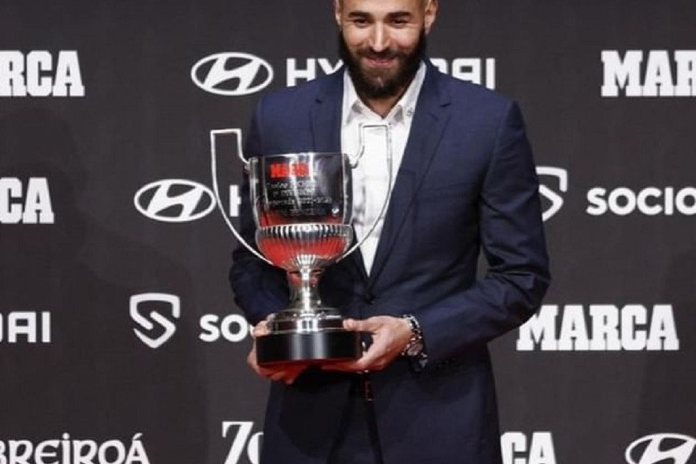  Karim Benzema Borong 3 Penghargaan Marca Awards, Ballon d'Or Selanjutnya?