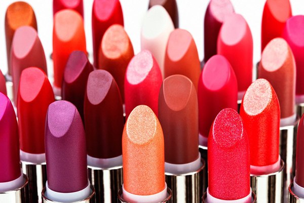  Alat Peracik Warna Lipstik Pertama di Dunia, Bagian dari L'oreal Beauty Tech