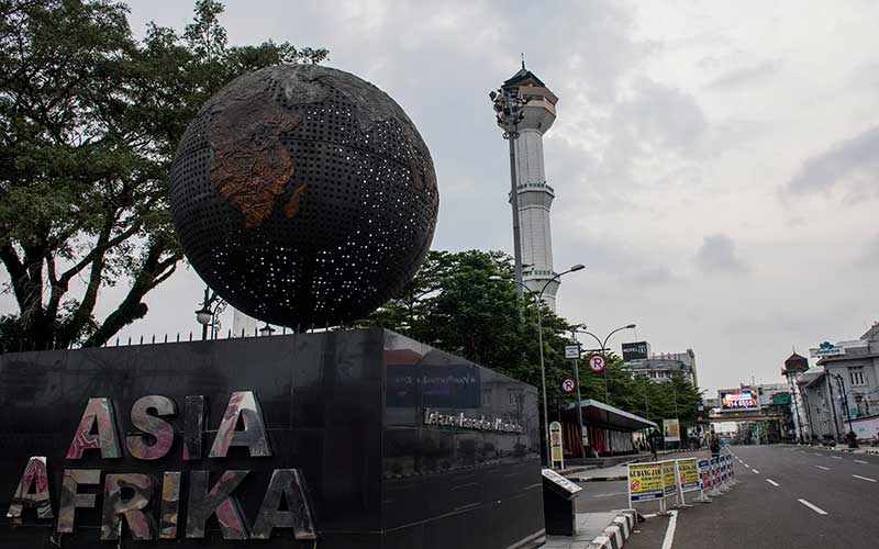 Suasana alun-alun kota Bandung/Antara