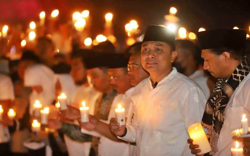  Wali Kota Surabaya Gelar Doa Bersama Untuk Korban Kanjuruhan