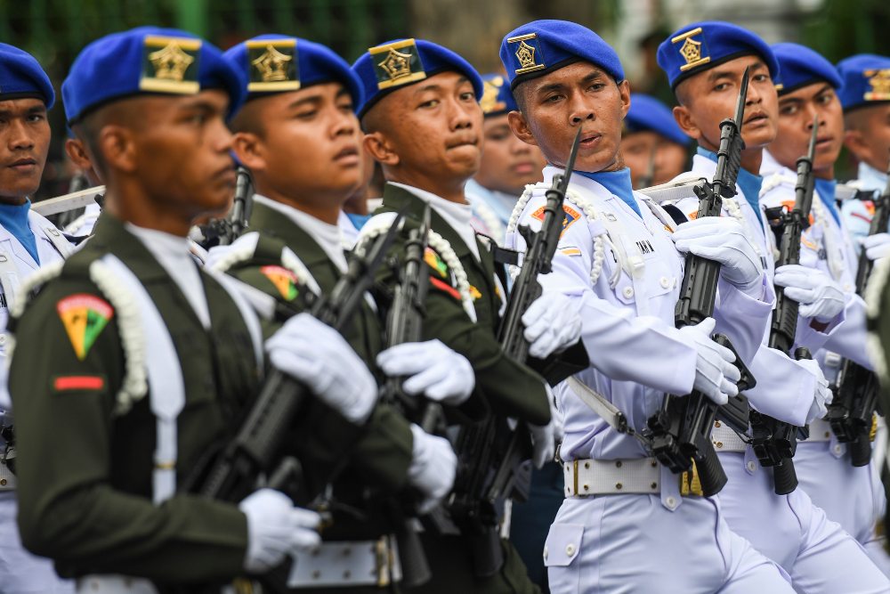  Hasil Survei Sebut TNI Paling Dipercaya Masyarakat