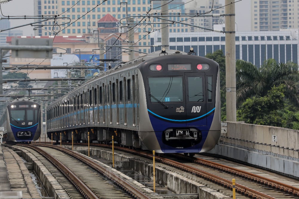  Pengguna MRT Mencapai 67.171 Orang Per Hari