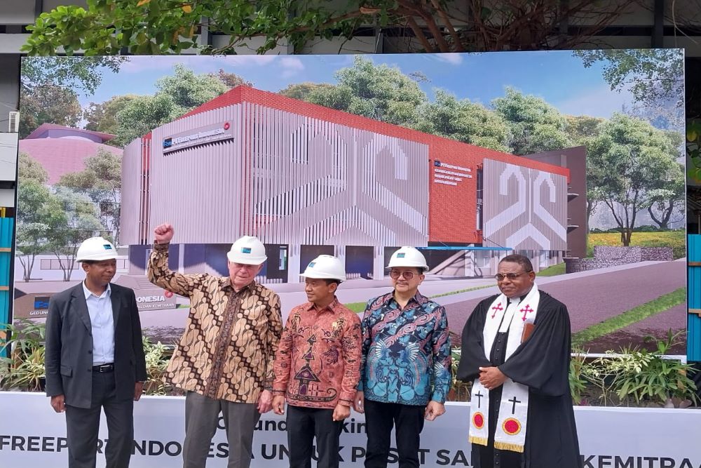  Menteri Bahlil: Pemerintah Upayakan Freeport Bangun Smelter di Papua