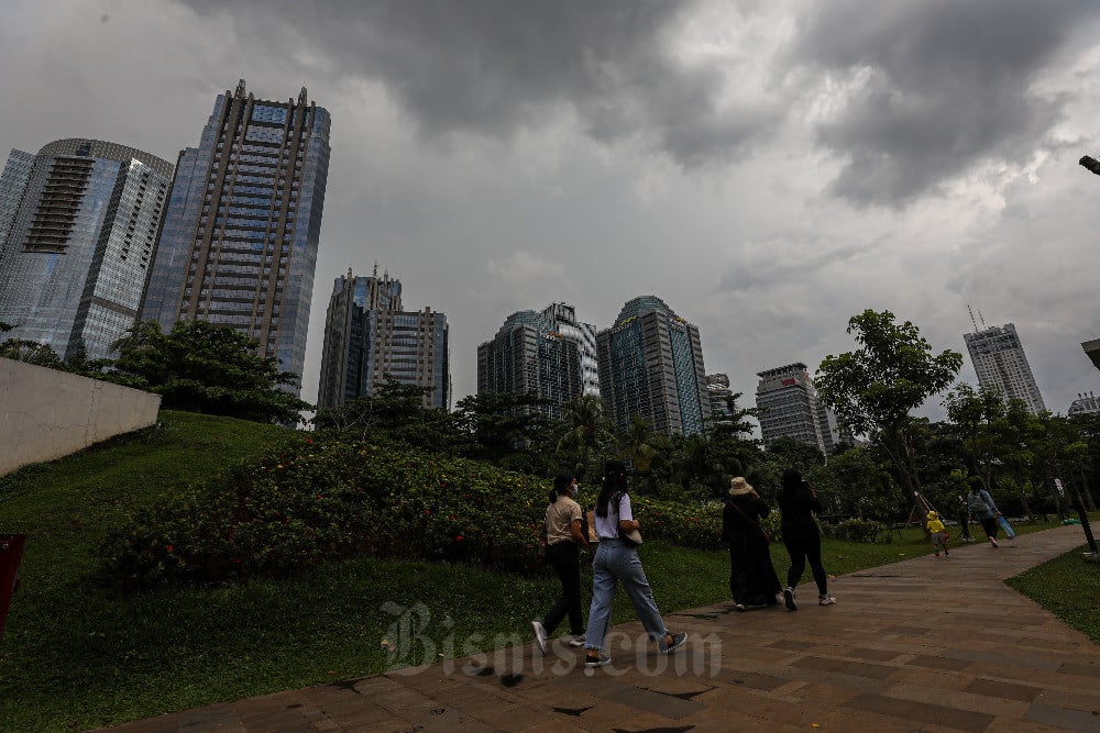  BMKG Berikan Peringatan Dini Cuaca Buruk di Sebagian Besar Wilayah Indonesia